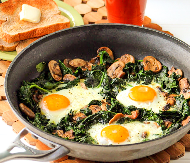 Eggs, Spinach and Mushrooms Skillet - Manila Spoon