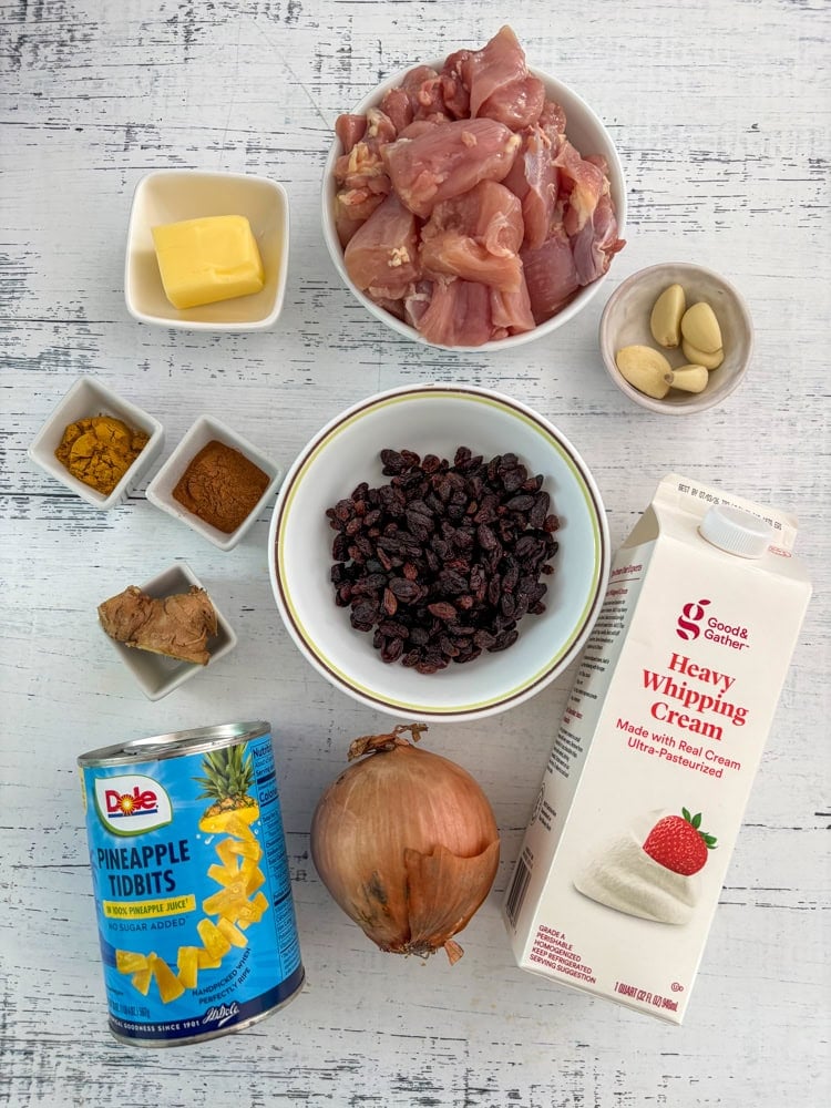 Mild and fruity chicken curry with the perfect blend of sweet and spicy flavors! Quick and easy to make it's ready in 30 minutes! Ingredients for 30-Minute Pineapple Cinnamon Chicken Curry | Easy Weeknight Dinner