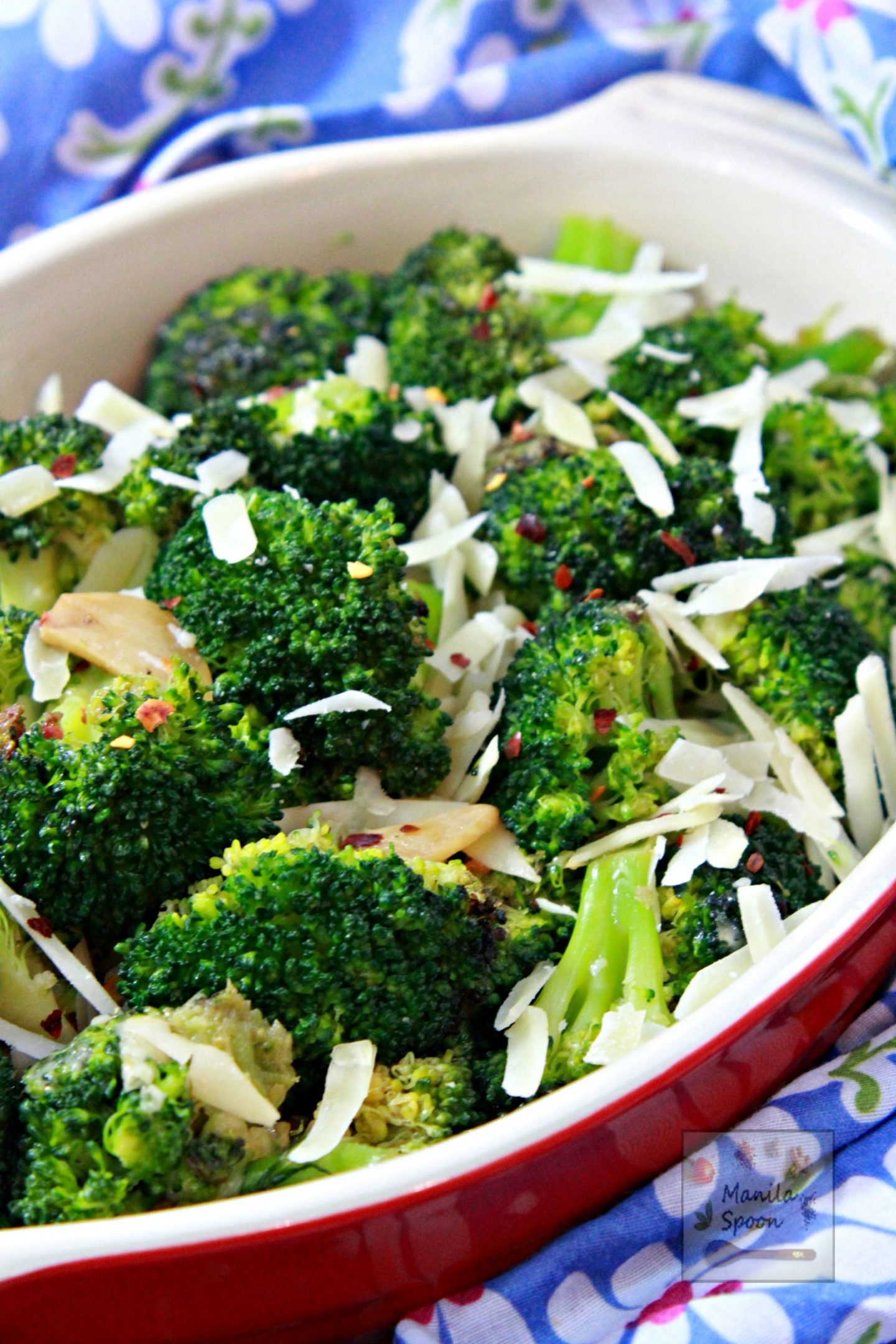 Just 10 minutes to make this super-easy and truly tasty side dish - Garlic Parmesan Broccoli! It's so addictively yummy you'll be making this over and over again!