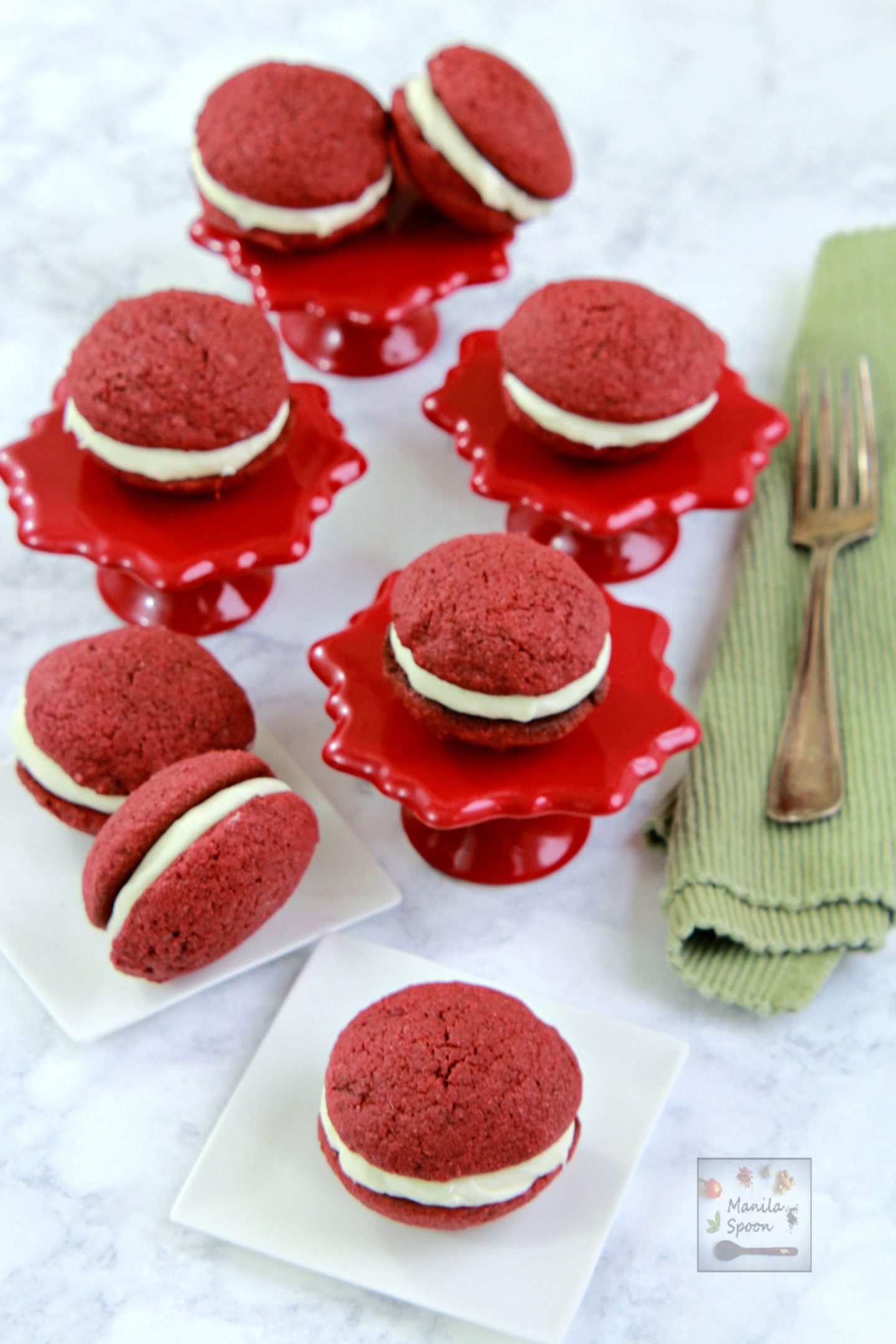 Perfectly delicious sweet treat for Valentine's Day - Red Velvet Whoopie Pies!! Easy to make and looks impressive, too!