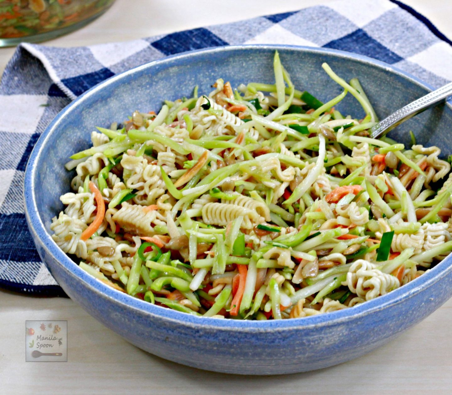 Comes together in 10 minutes or less, this Asian Ramen Broccoli Coleslaw is tasty, crunchy and pretty healthy, too. The perfect side for picnics, potlucks or any gatherings! #asian #ramen #broccoli #coleslaw