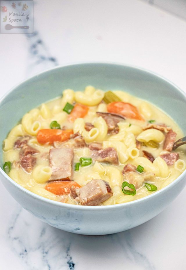 Easy Instant Pot Ham and Macaroni Soup