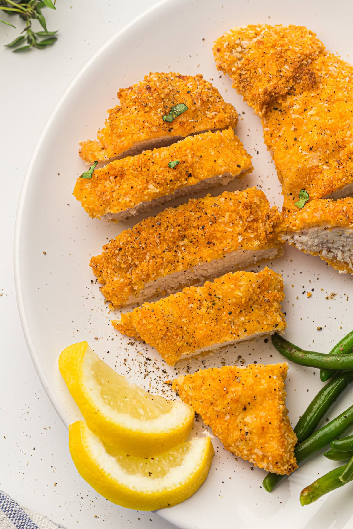 cooked chicken cutlets sliced
