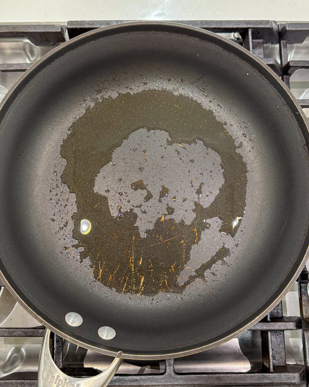 frying pan with oil